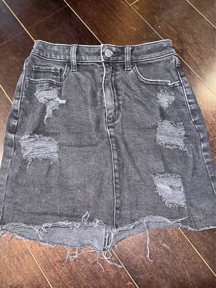 Black Jean skirt size 25w