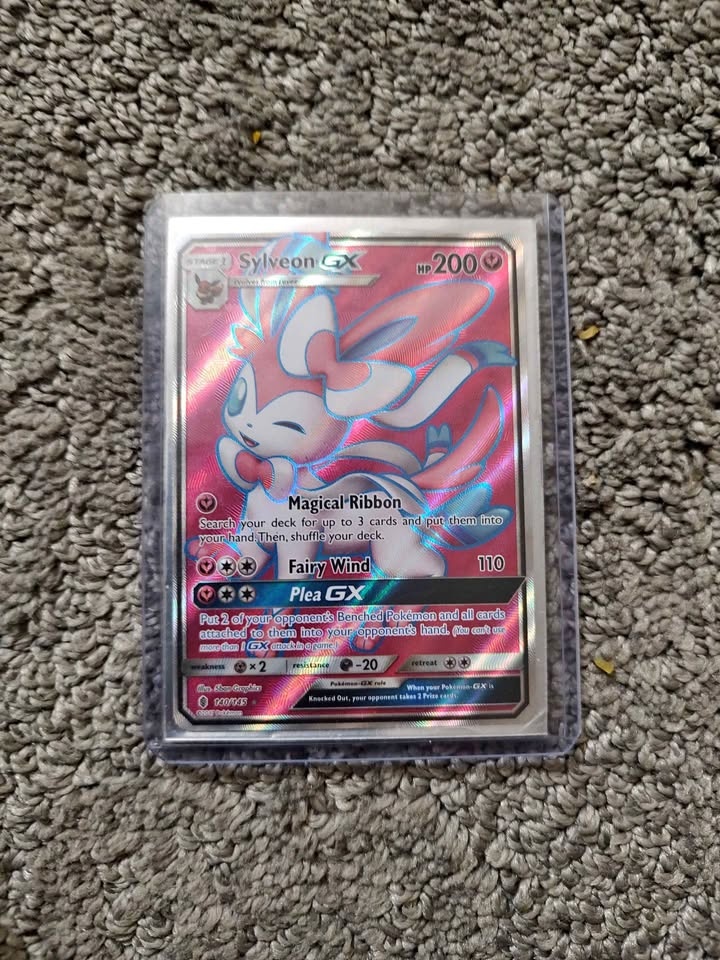 Sylveon + Mimikyu Vmax Pokemon Cards
