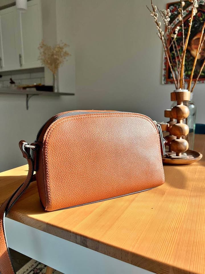 Reitmans women's shoulder bag