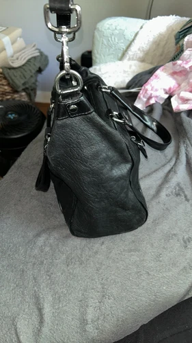 Olivia Harris Duffel Bag - photo 3