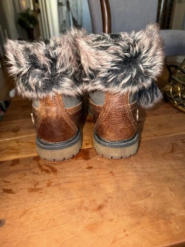 Timberland Nubuck Boots Womens Size 8 Brown Furry Leather Waterp - photo 5