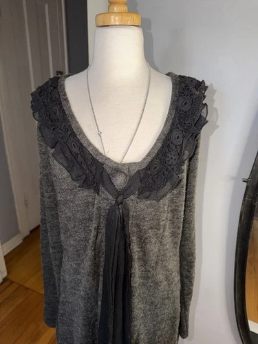 A'Reve Gray and Black Lace Midi Dress Size L - photo 2