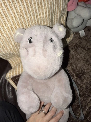 Adorable Plush Hippo Backpack for Kids - Soft Gray - photo 5