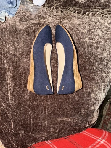 NEW Viscata Barcelona Women's Navy Blue Flats Size 8 - photo 5
