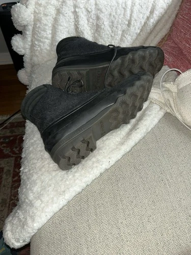 Sperry Gray and Black Duck Boots Men - photo 3