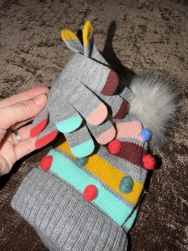 Abouts Kids' Colorful Knit Hat and Gloves Set Size M/L