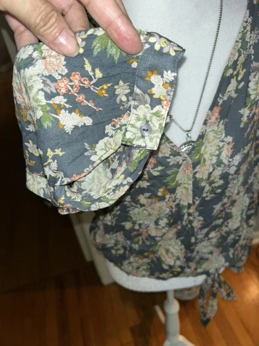 Lucky Brand Floral Wrap Blouse - Gray and Cream - photo 4