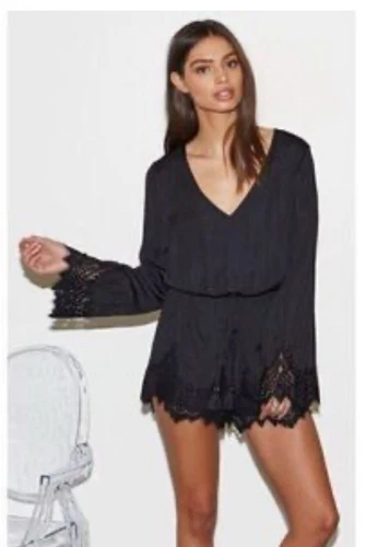 Kendall + Kylie Women's Jomper