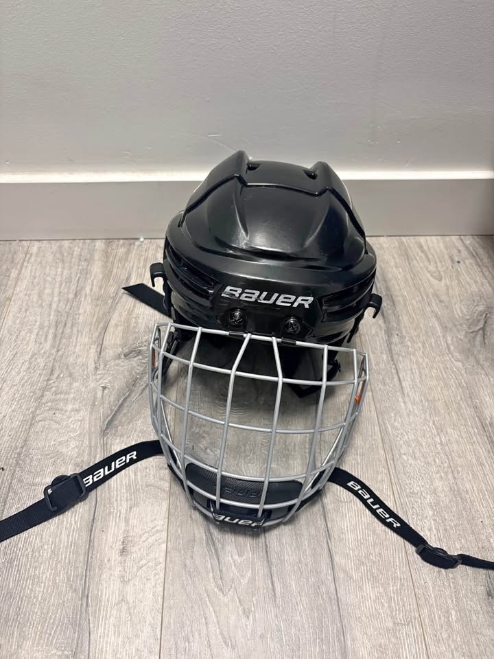Bauer Prodigy Youth S Hockey Helmet with Cage
