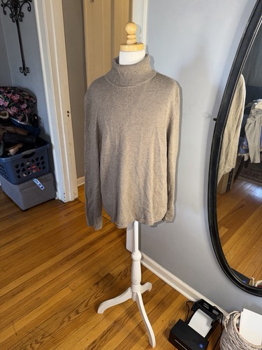 Charter Club 100% Cashmere Women's Tan Turtleneck Sweater