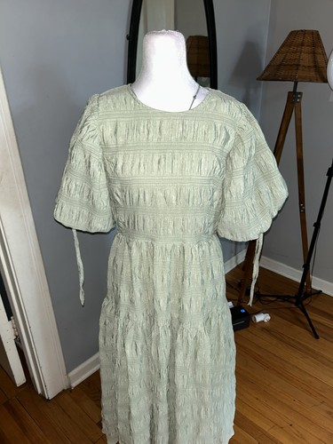 Anthropologie Moon River Midi Puff Sleeve Green Dress - Medium - photo 3