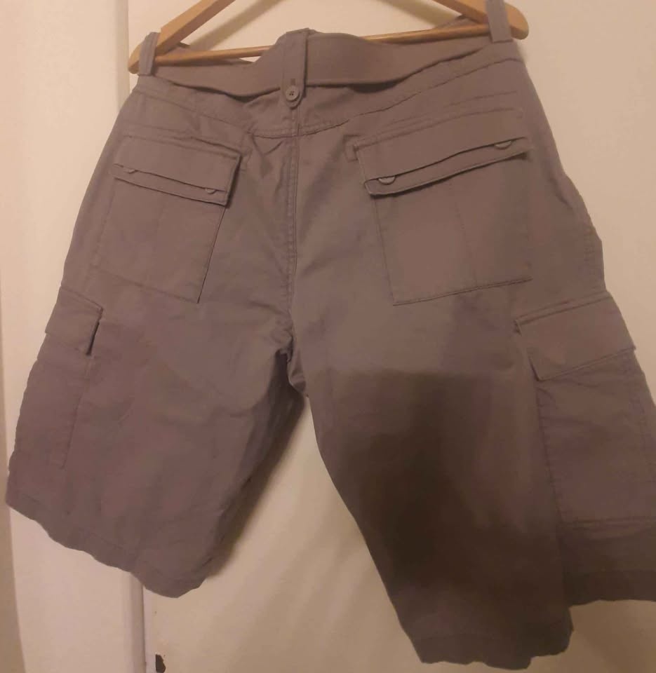 Mexx Men's Grey Poplin Cargo Shorts - photo 2