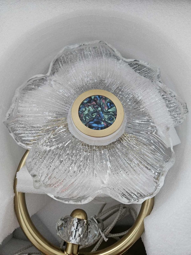 New Flower Pendant Light