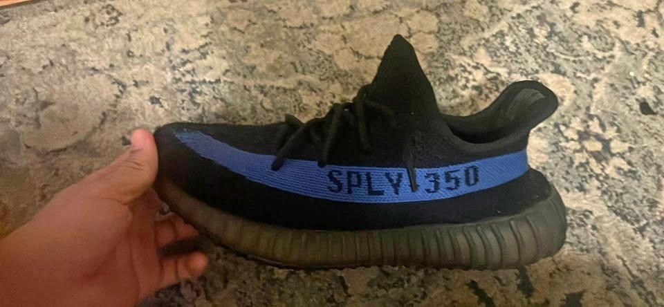 Yeezys 350 Dazzling Blues