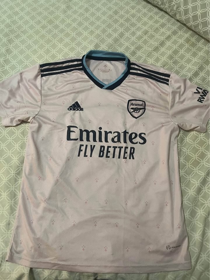Gabriel Jesus Arsenal Jersey - Medium - photo 4
