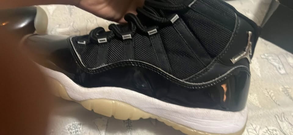 Jordan 11s - photo 5