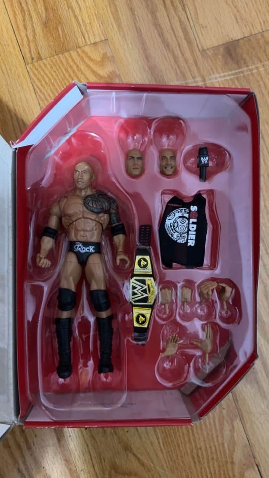 Da Rock WWE Action Figure - photo 3