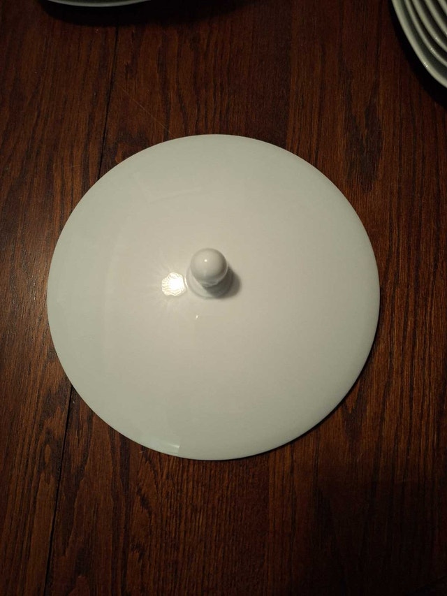 NEW Rosenthal Serving Dish w/Lid - photo 3