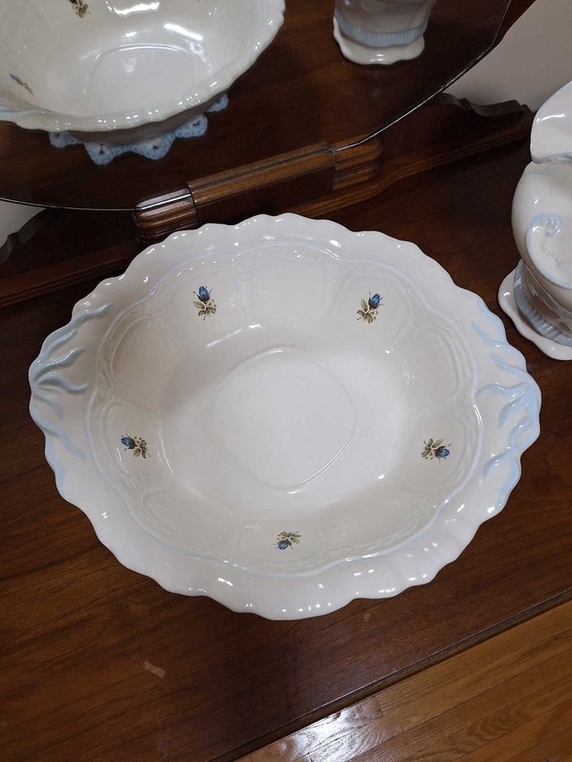 Antique Jug & Wash Basin - photo 2