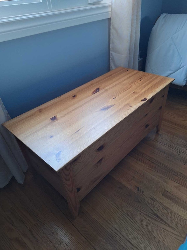 Pine Storage Chest