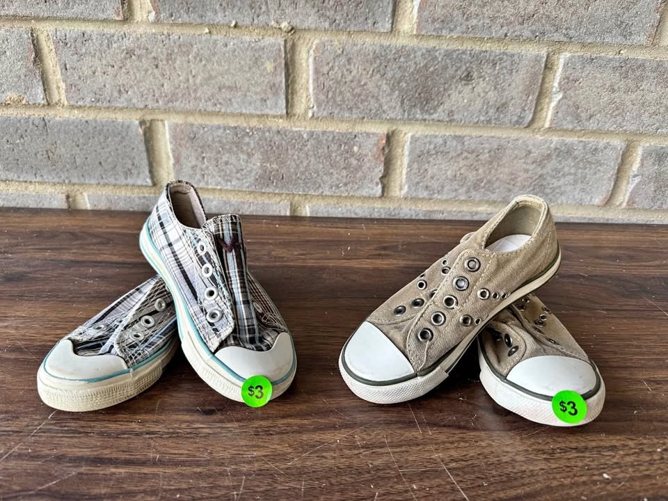 Boys Shoes - Slip-on Shoes - Size 9 and Size 10