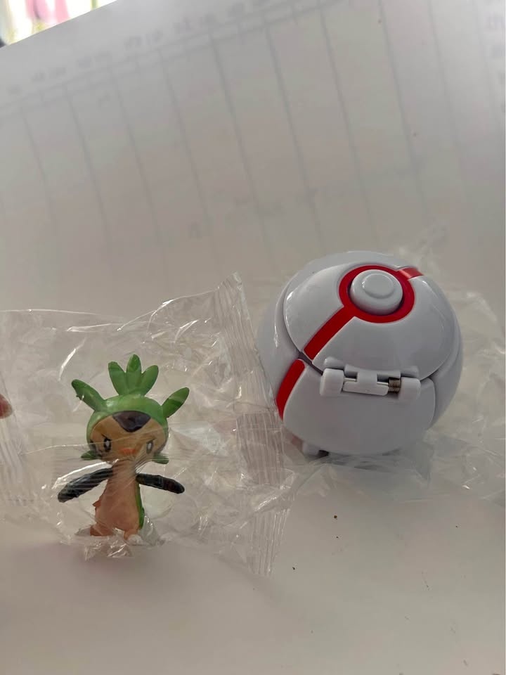 Pokémon Throw 'N' Pop Poke Balls