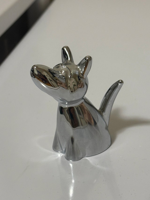 Umbra Zoola Dog Chrome Ring Holder