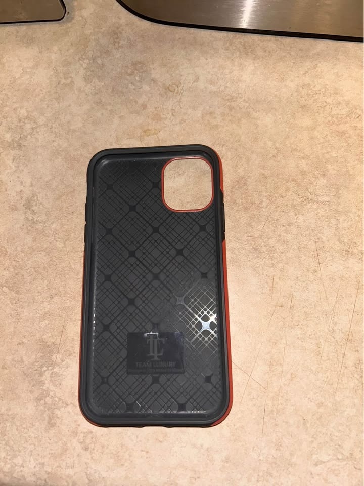 iPhone 11 Case - photo 2