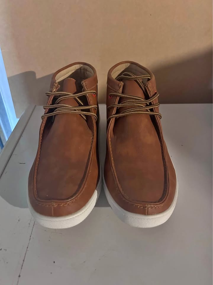 Men’s shoes