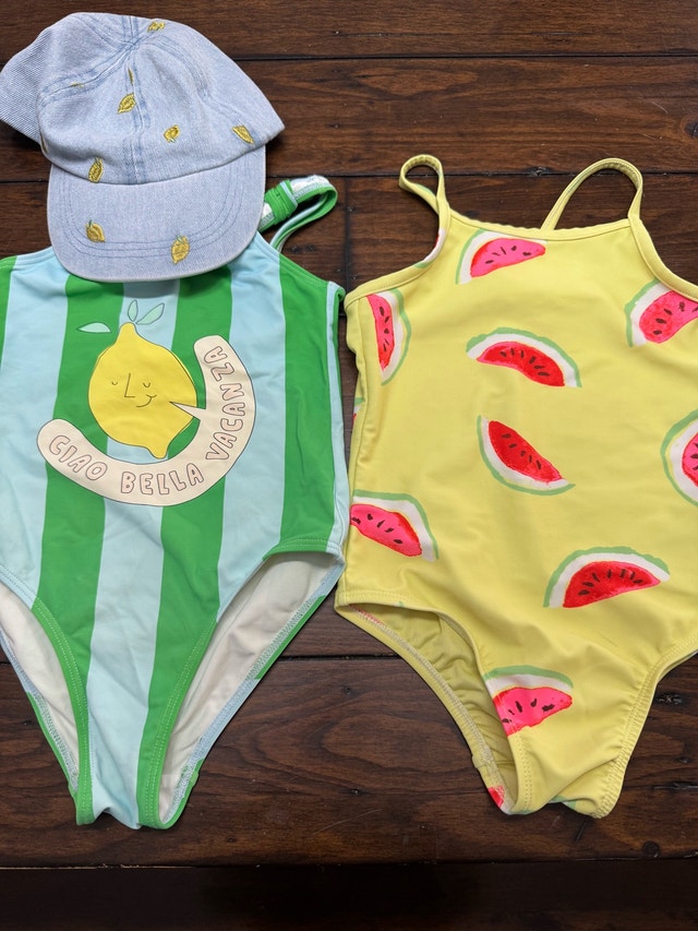 ZARA 4/5T Girls Swimsuits