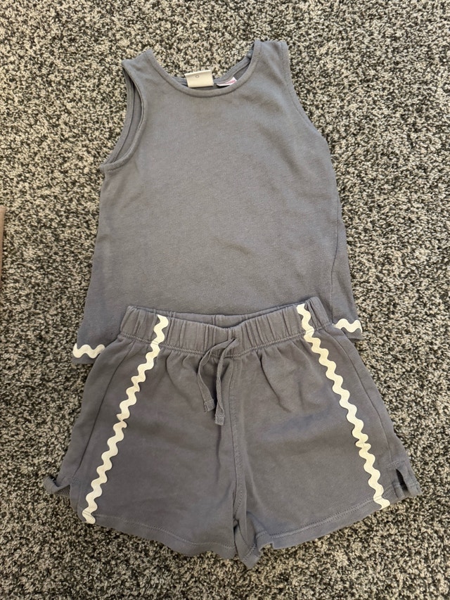 ZARA Size 4 Girls - photo 2