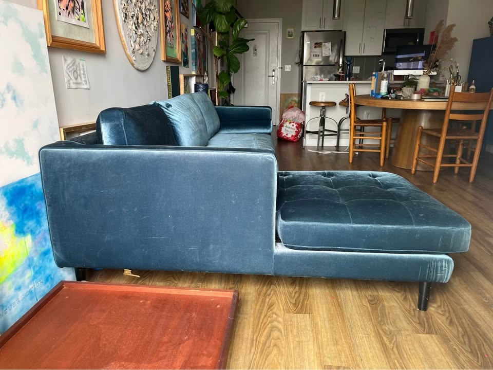 Rove Concepts L-Shaped Velvet Couch - photo 3
