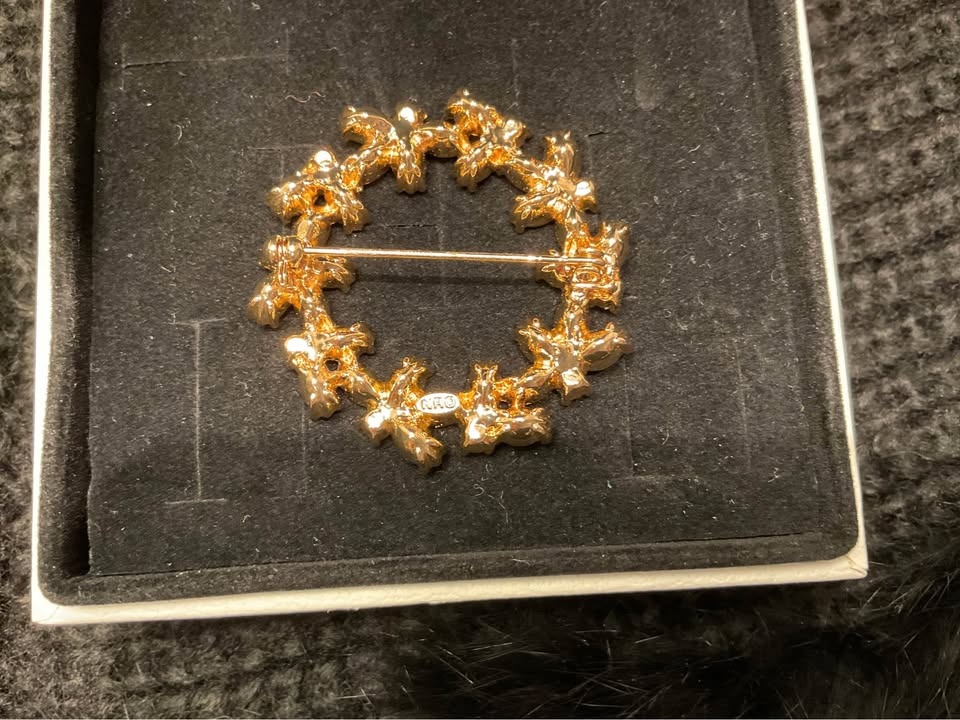 Ladies Brooch Vintage NRO Signed - photo 3
