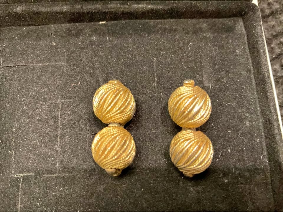 Ladies Earrings Vintage Clip On