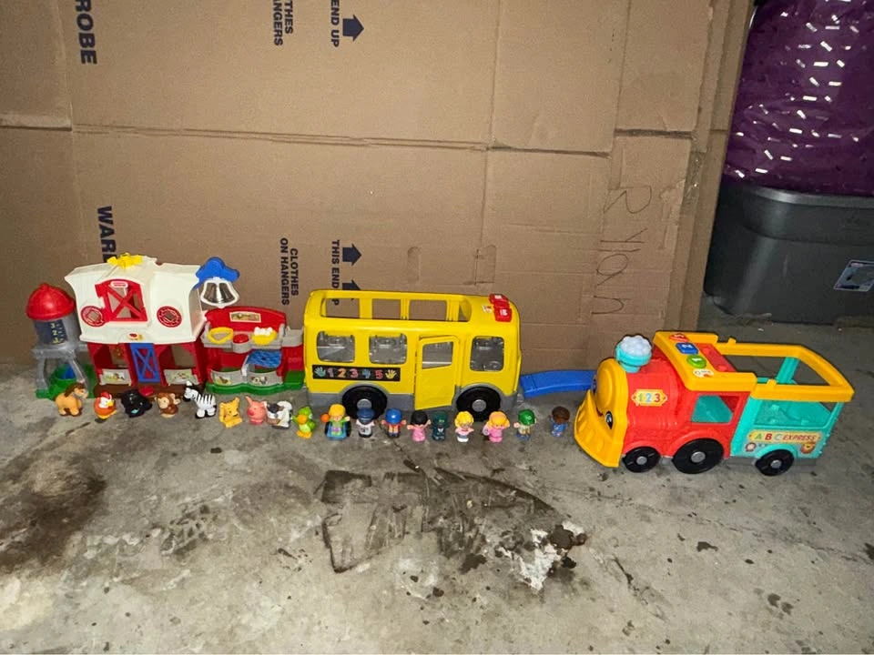 Little People Lot $65 - photo 3