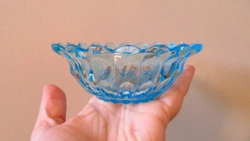 5 Vintage Anchor Hocking Fairfield Bowls Aqua Blue - photo 3