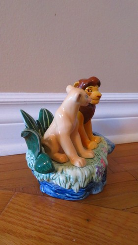 Vintage Disney Lion King Music Box Porcelain Simba Nala - photo 3