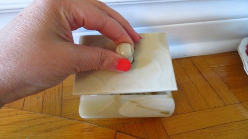 VTG Onyx Trinket Box w/Lid Gold Cream Brown made in Italy - photo 3