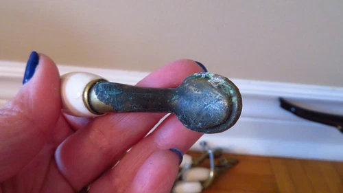 Lot of 12 Brass and Porcelain Cabinet Pulls Vintage - photo 3