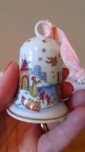 Hutschenreuther 2002 Christmas Bell Ornament 3" x 2" vintage, ce - photo 5