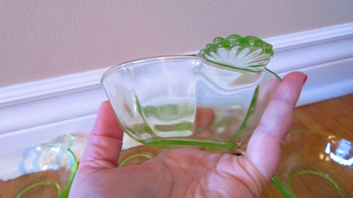 Vintage Vaseline/Uranium Depression Glass Berry Bowls Set 6 - photo 4