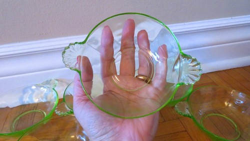 Vintage Vaseline/Uranium Depression Glass Berry Bowls Set 6 - photo 5