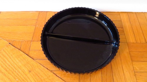Vintage LE Smith Black Glass Ribbed Divided Snack Plate - photo 4