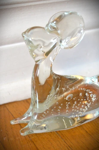 Vintage Art Glass Fawn Deer Paperweight - photo 2