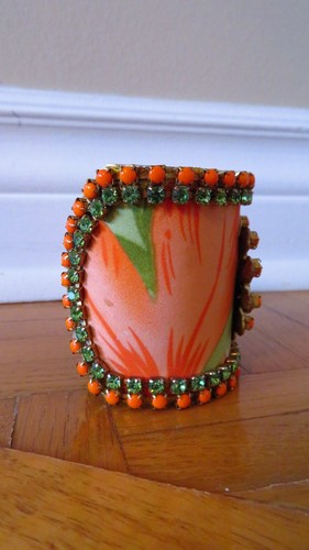 Vintage 1960s Art Deco Bangle - Silk, Rhinestones, Gold Shell - photo 4