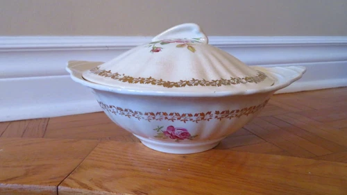 Vintage J&G Meakin Sunshine England Vegetable Bowl