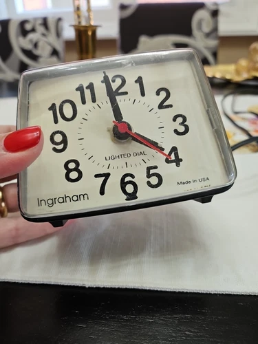 Ingraham Toastmaster Electric Alarm Clock - For Parts - photo 2