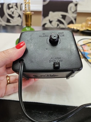 Ingraham Toastmaster Electric Alarm Clock - For Parts - photo 4