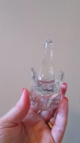 Vintage Art Glass Swan Paperweight - Controlled Bubble - photo 4