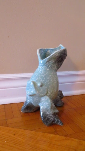 Vintage HULL Pottery Ebb Tide Angel Fish Vase/Planter Blue Turqu